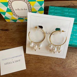 New Rebecca Minkoff x Stella & Dot Natriella Pearl Hoops Earrings Gold